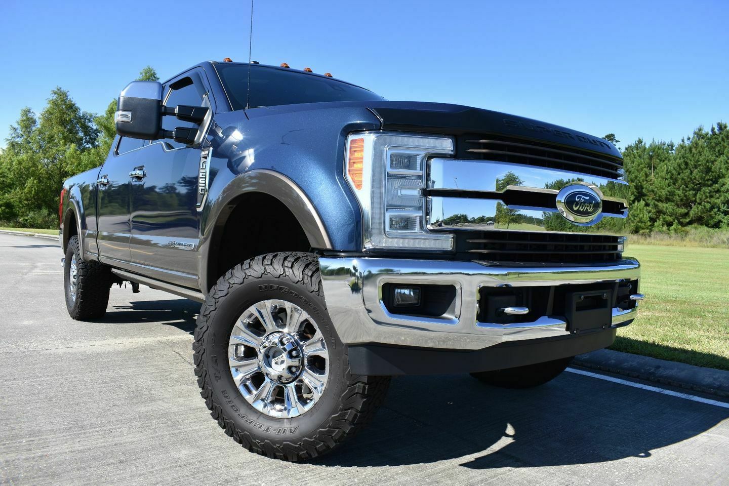 2017 Ford F-250 King Ranch 2017 Ford Super Duty F-250 Pickup King Ranch 159347 Miles Blue Pickup Truck 8 Au
