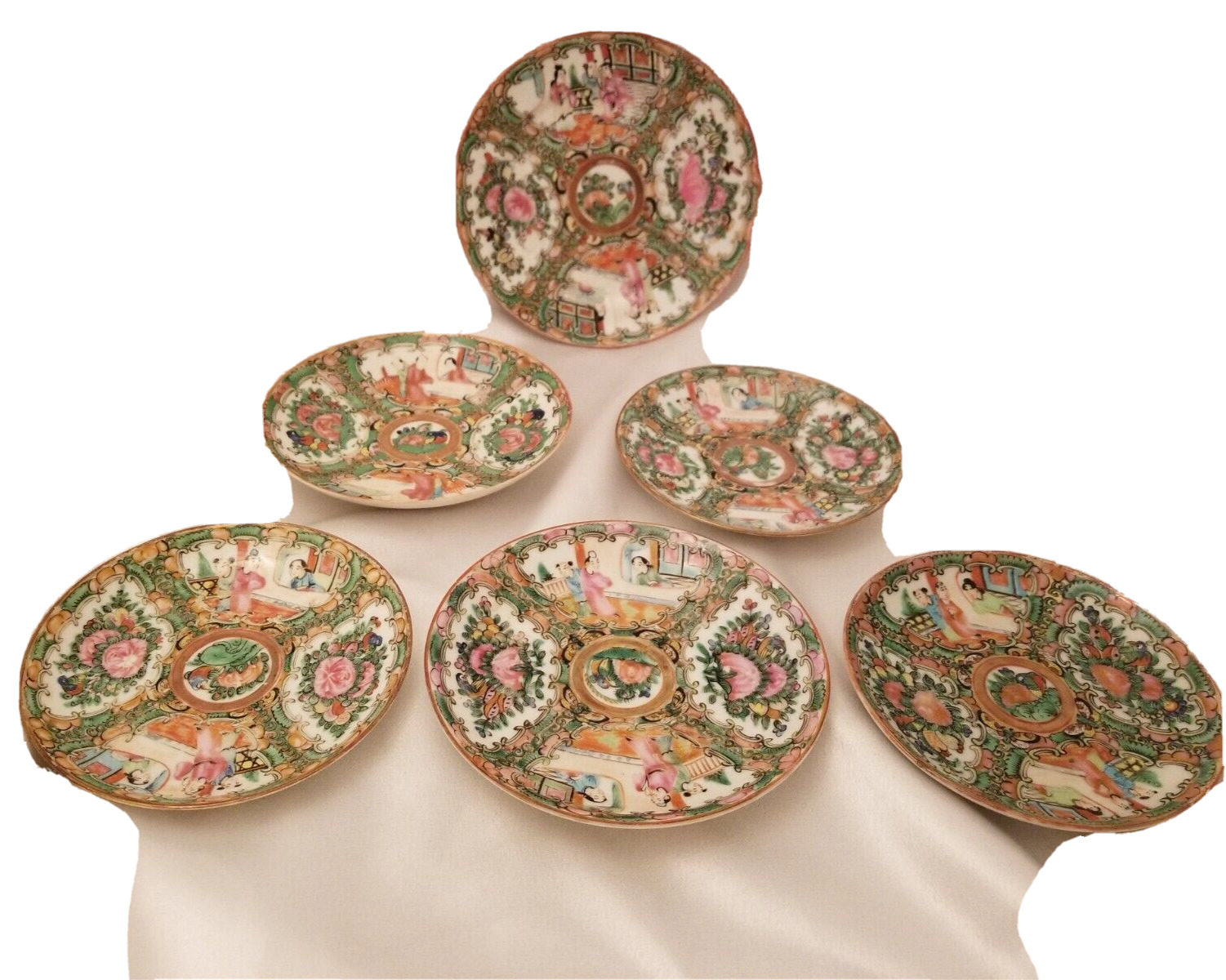 Antique Chinese Rose Medallion Saucer Dishes And 1 Plate