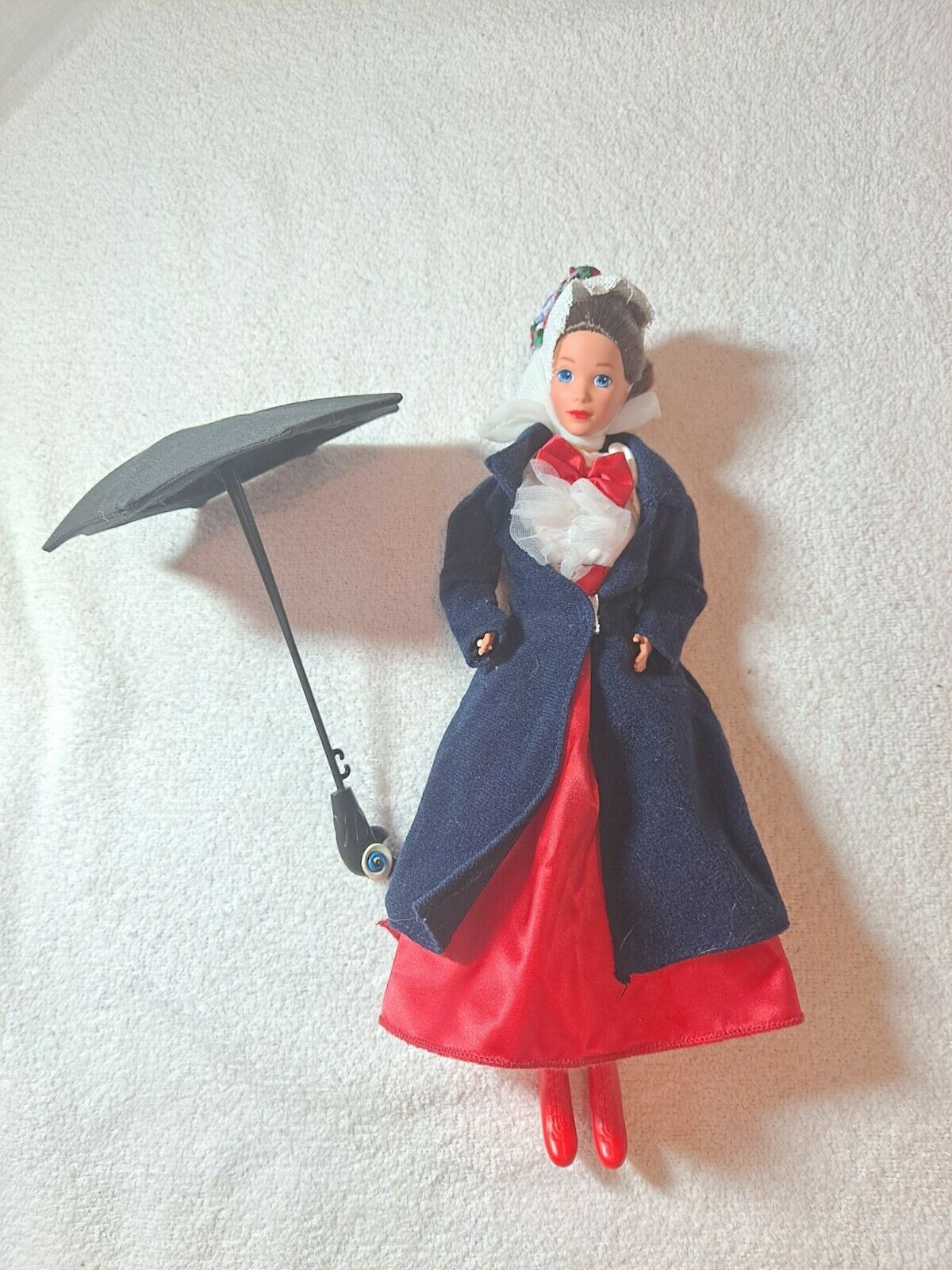Vintage 1993 Disney Store Mary Poppins Barbie With Umbrella