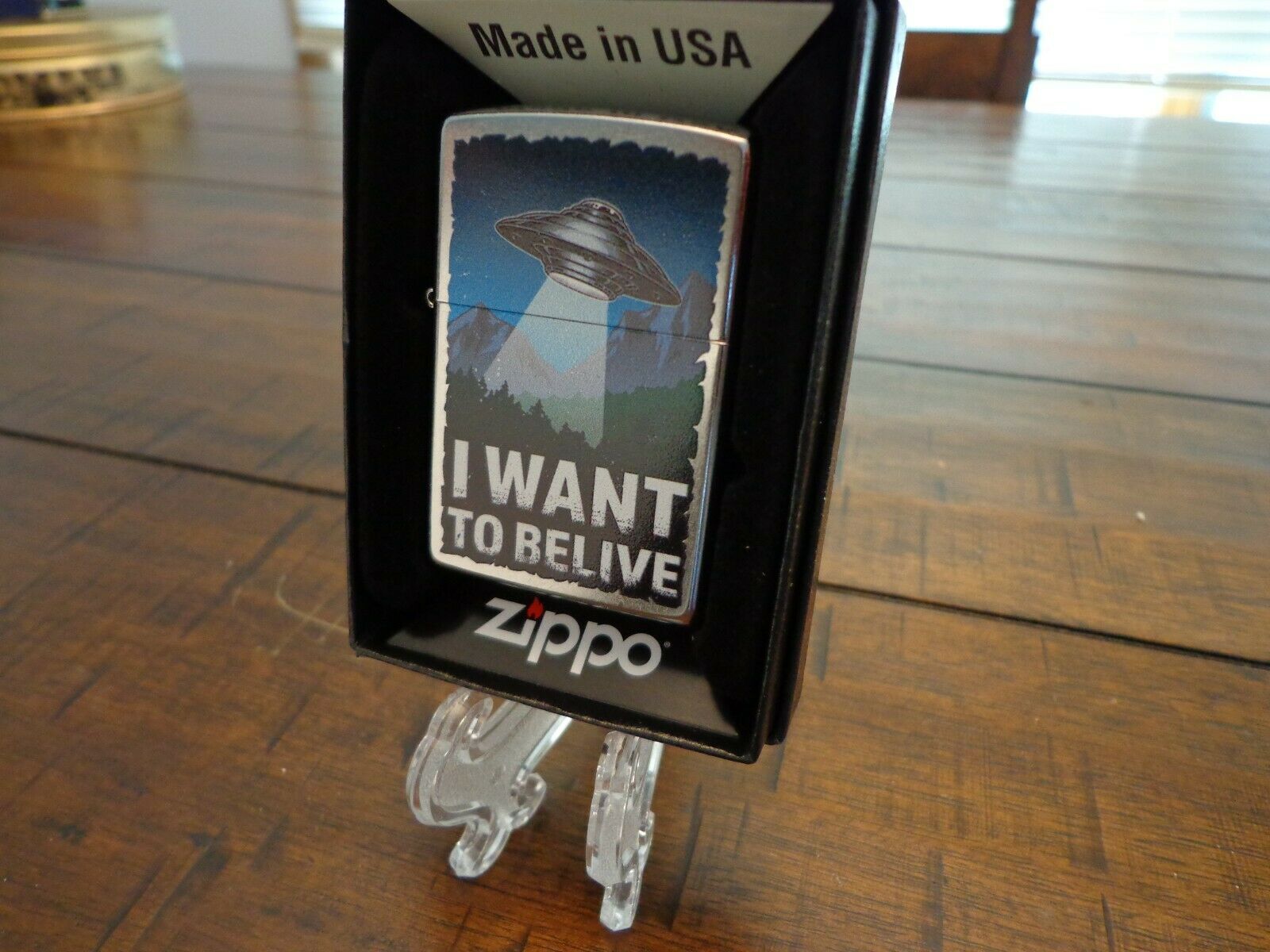 I Want To Believe Ufo Zippo Lighter Mint In Box