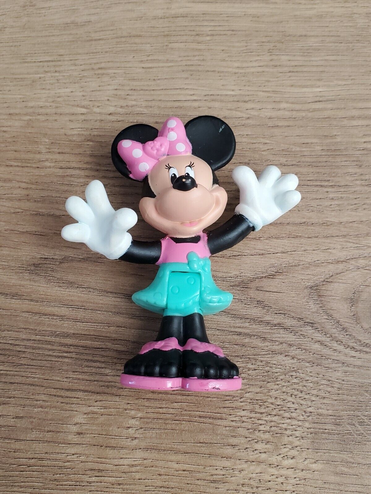 Disney Minnie Mouse Figure 3" Plastic 2012 Mattel