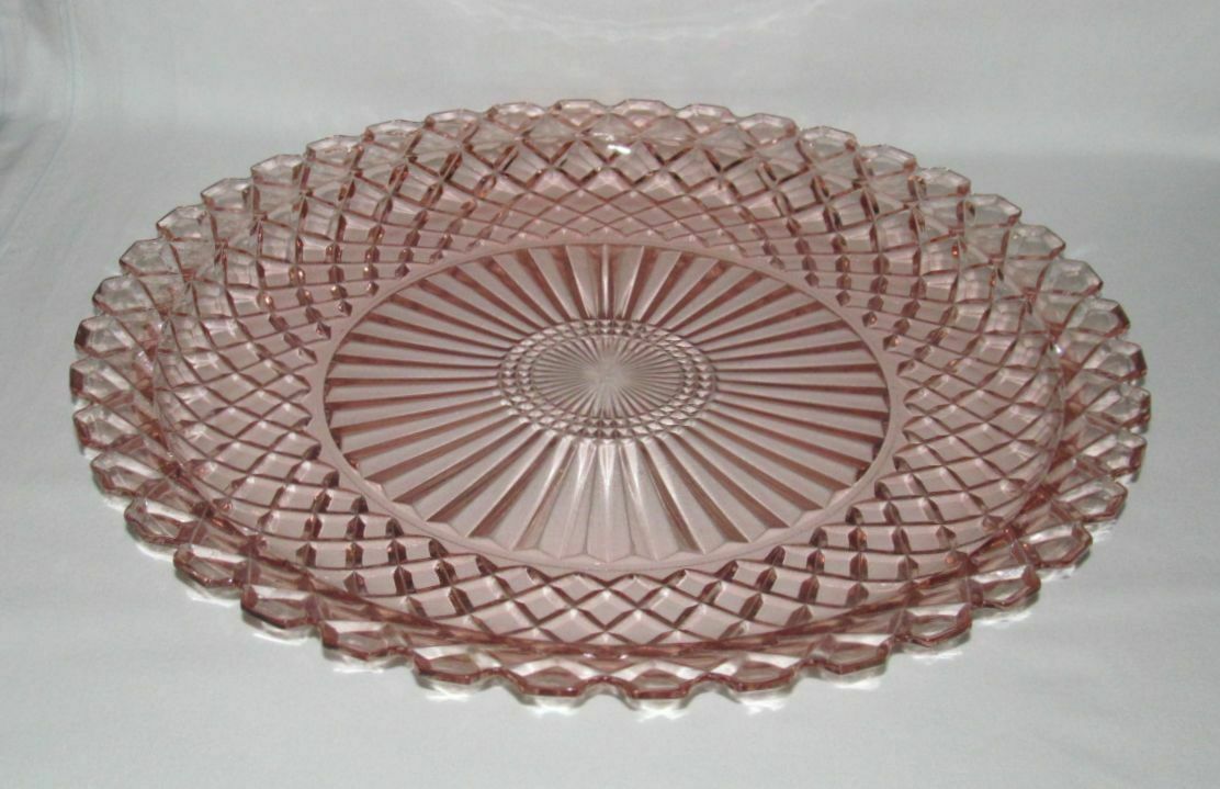 Anchor Hocking Glass Co. Waterford "waffle" Pink Large Round Chop Plate