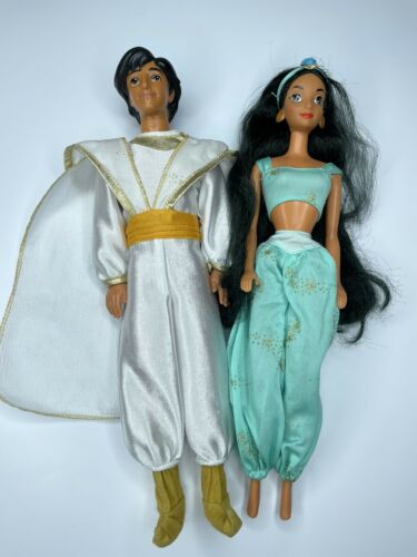 Vintage Disney Aladdin And Jasmine Dolls