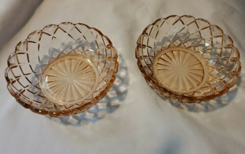 Vtg Anchor Hocking Waterford/waffle Pink 4 3/4" Berry Bowl Set Of 2