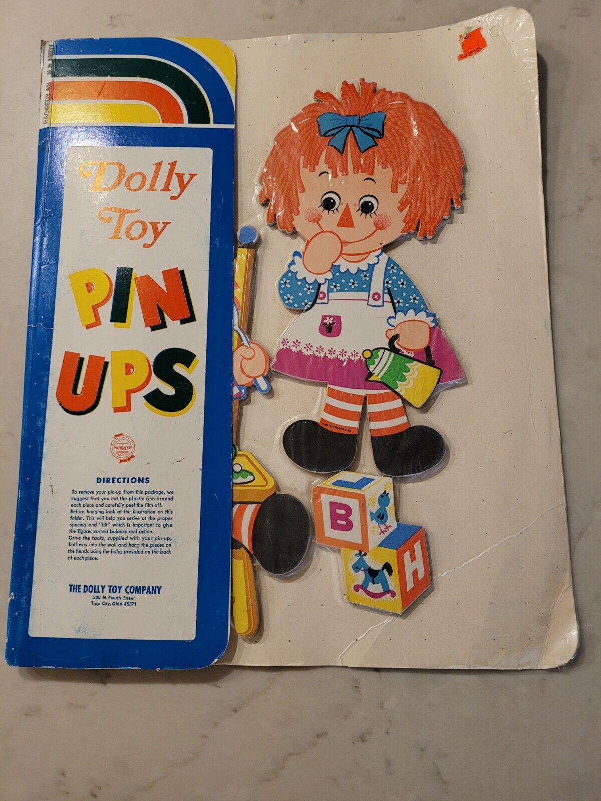 Vintage Raggedy Ann And Andy Dolly Toy Company Pin Ups