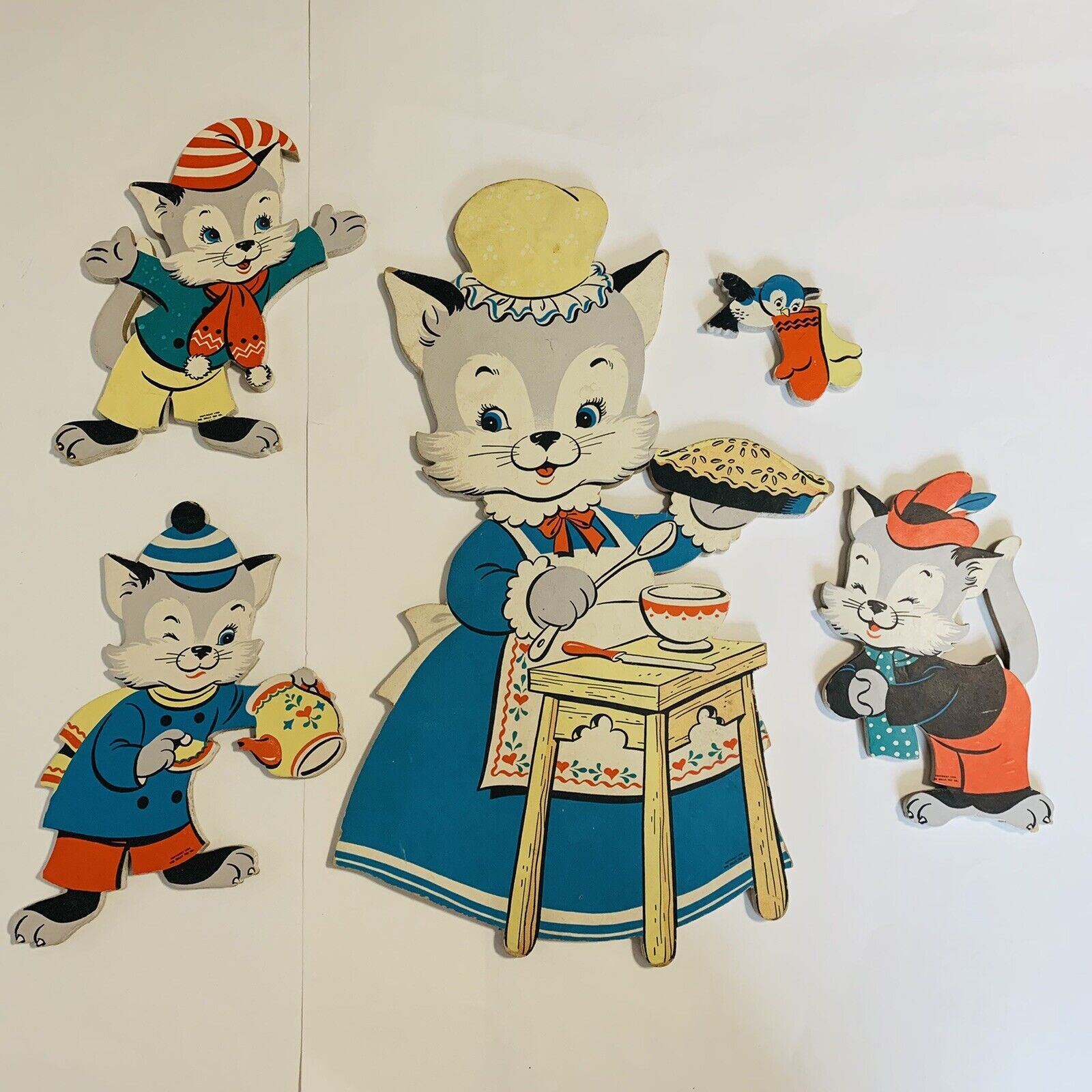 Vintage Dolly Toy Company Mama Cat, 3 Kittens & Birdie Nursery Wall Art Cutouts