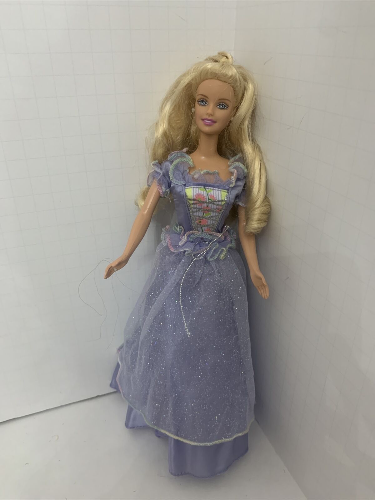 Mattel 2000 Barbie Doll Purple Princess Dress Dress